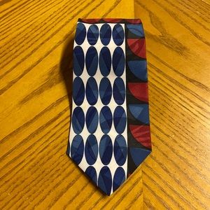 Buckingham Circle Tie